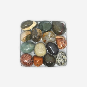 Soap dish with Black Sea stones